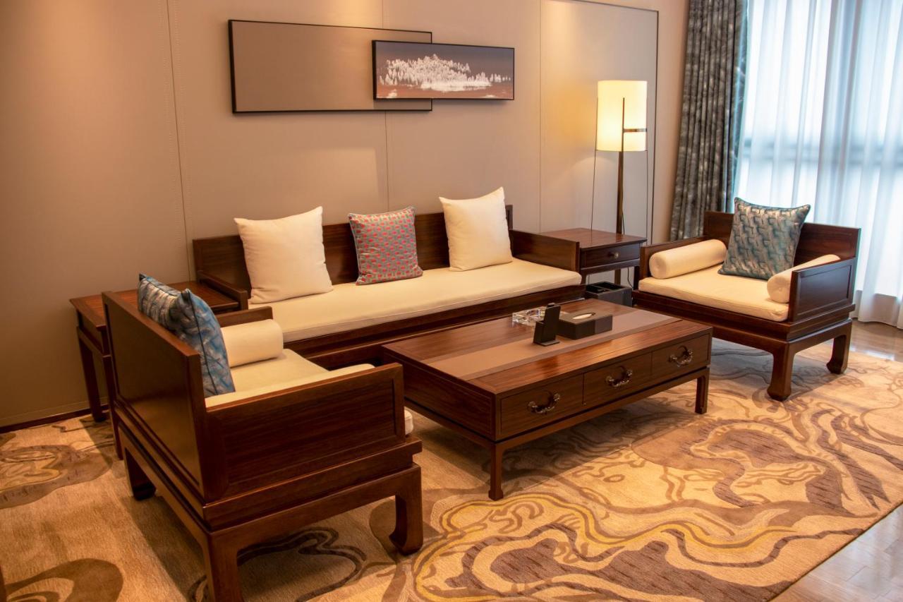 Guangzhou Pazhou Ln Dongfang Hotel Luaran gambar