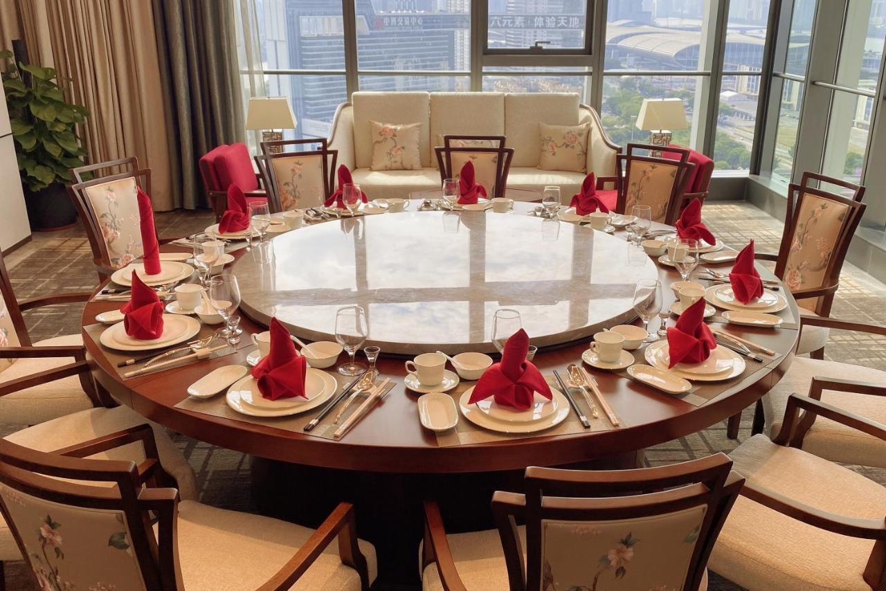 Guangzhou Pazhou Ln Dongfang Hotel Luaran gambar