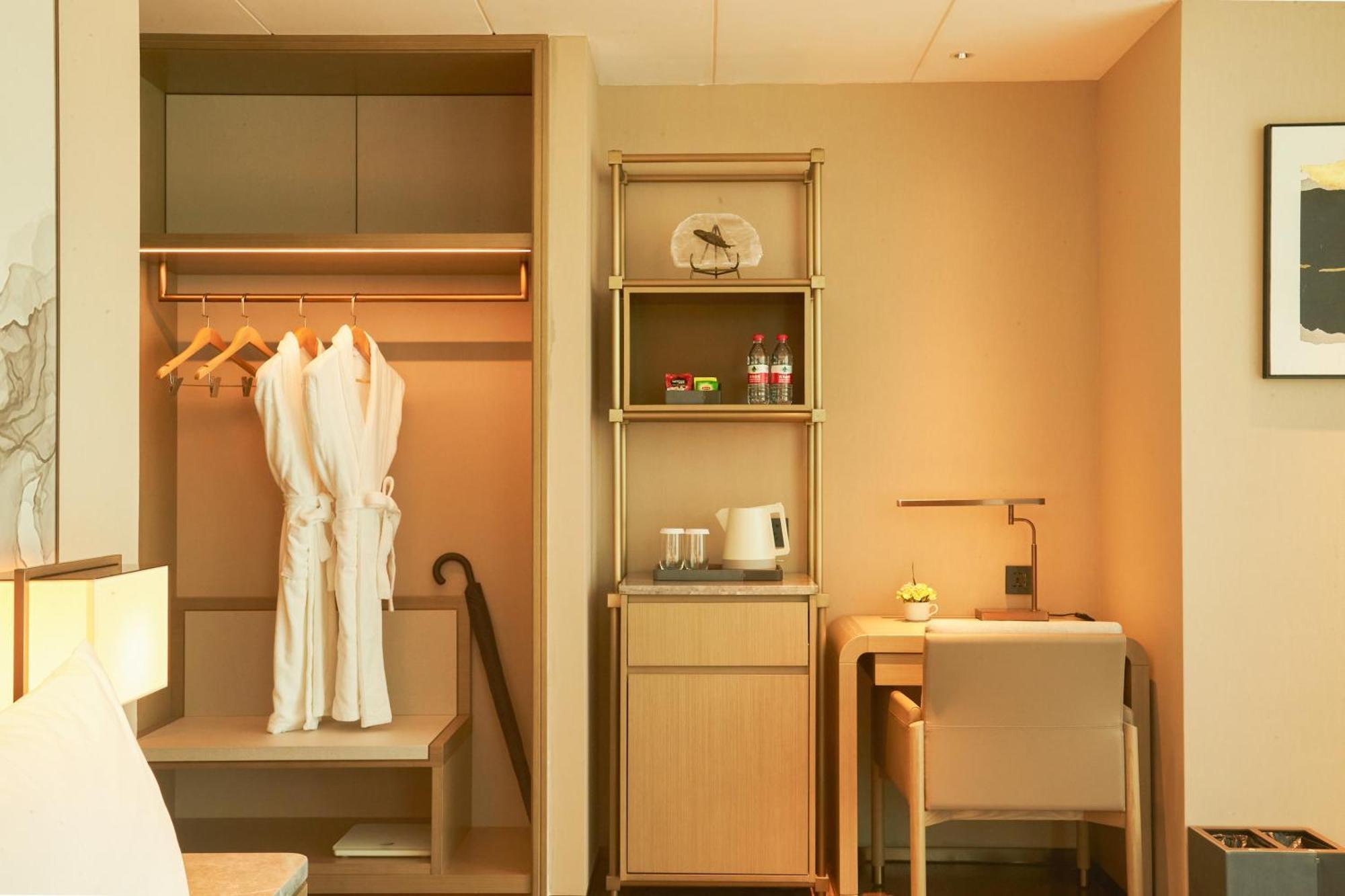 Guangzhou Pazhou Ln Dongfang Hotel Luaran gambar